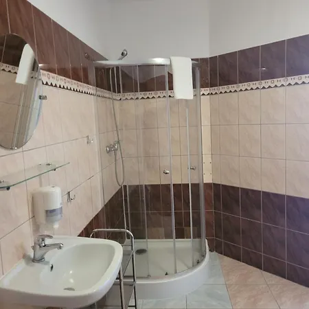 Artel Tarsis Kolobřeh